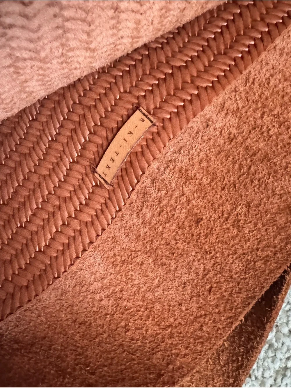 Ar-ki-tekt stylish woven